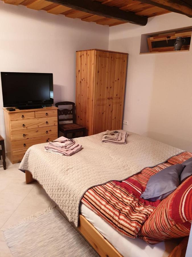 Kis Ház Apartman Zalacsány Esterno foto